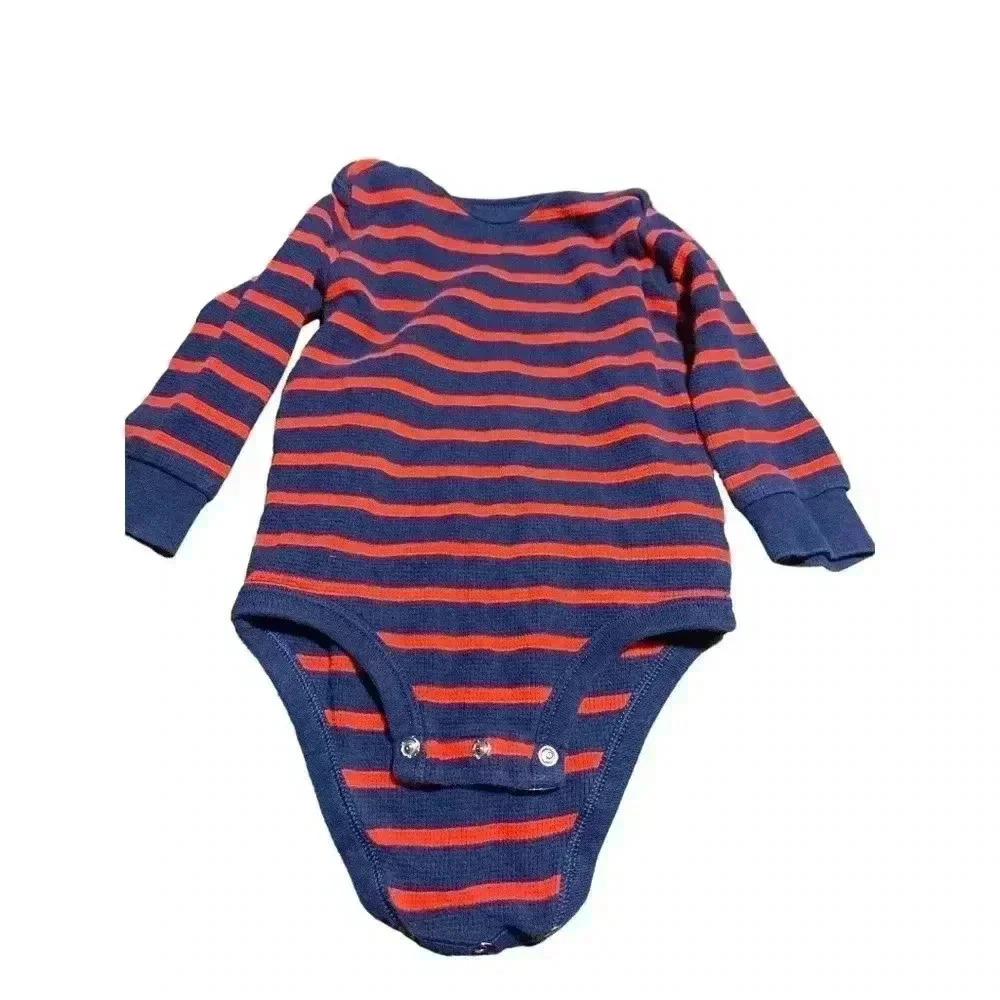 (5 for $25) Carter’s  18 month onesie, EUC